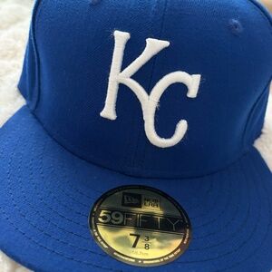 Royal Blue Kansas City Royals Snapback Hat – Classic MLB Style –